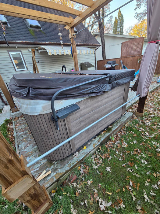 CUSTOM ORDER HOT TUB COVER FOR RUSS   SHIPS IN 7 WEEKS APPROX